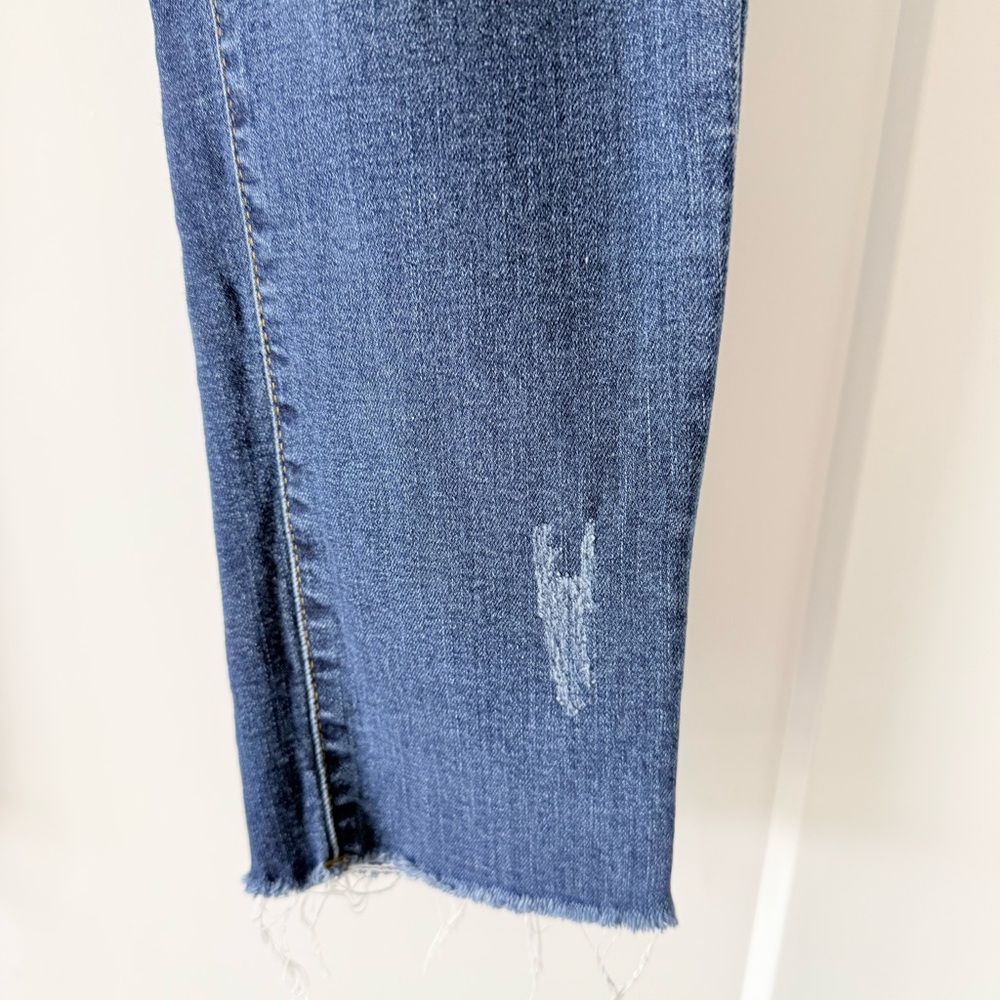 Kancan Med/Dk Wash Skinny Raw Hem Distressed Mid-Rise Stretch Woman’s Jean 11 - Picture 8 of 14